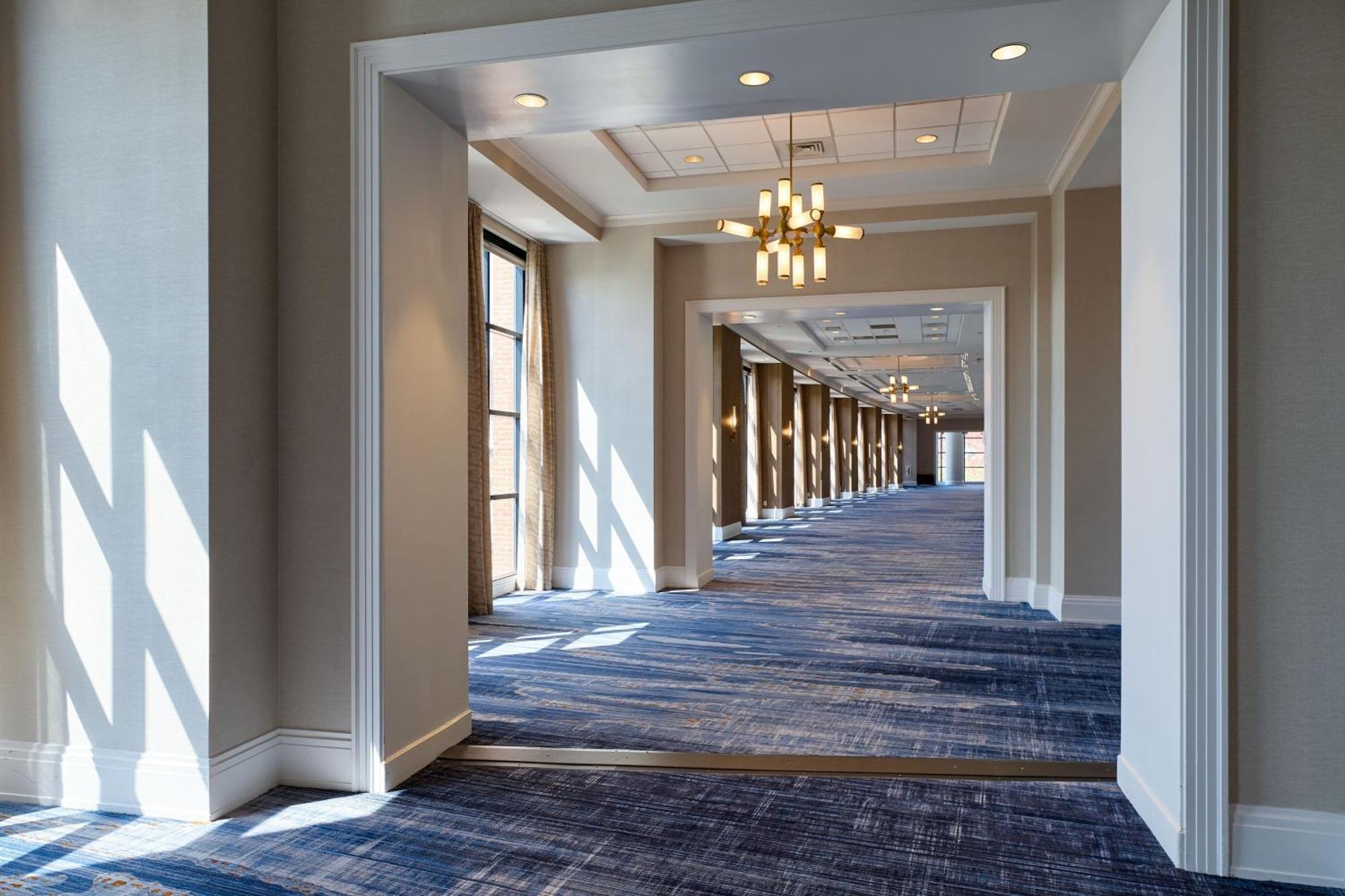 Marriott Waterfront Hotel